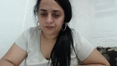 Snapshot of reeapassion chatting on 21, 11, 2025 Reea online show from 21, 11, 2025