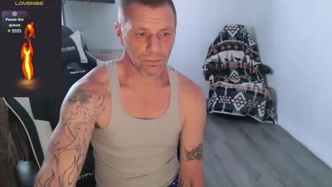 Snapshot of reel_feels_cpl chatting on 12, 3, 2025 Reel Feels Cpl online show from 12, 3, 2025