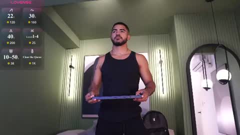 Snapshot of reik_von chatting on 6, 7, 2026 Reik online show from 6, 7, 2026
