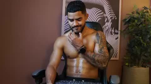 Snapshot of reik_von chatting on 10, 7, 2026 Reik online show from 10, 7, 2026