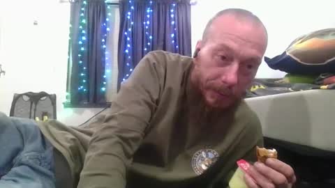 Snapshot of remshotdt chatting on 12, 1, 2025 remshotdt online show from 12, 1, 2025