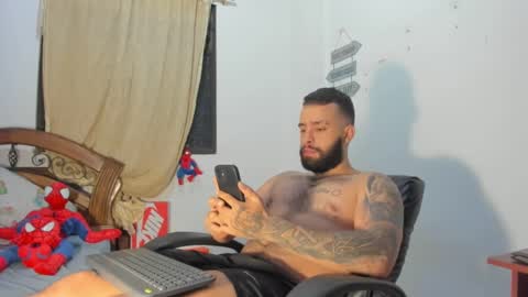 Snapshot of remy_sten chatting on 19, 12, 2024 Rmy Steen online show from 19, 12, 2024