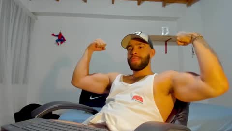 Snapshot of remy_sten chatting on 4, 10, 2025 Rmy Steen online show from 4, 10, 2025