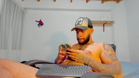 Snapshot of remy_sten chatting on 6, 10, 2025 Rmy Steen online show from 6, 10, 2025