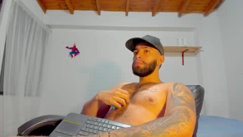 Snapshot of remy_sten chatting on 11, 10, 2025 Rmy Steen online show from 11, 10, 2025