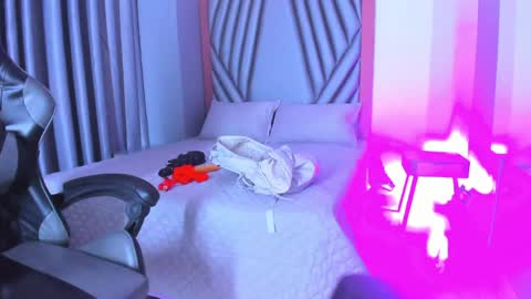Renata  online show from 29, 5, 2026