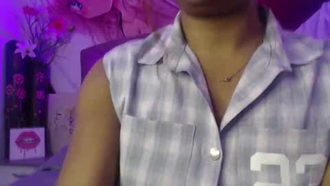 RENATA VALENTINA online show from 21, 4, 2026