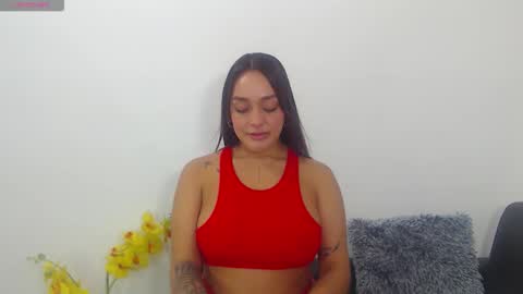 Snapshot of renatabrownn28 chatting on 3, 6, 2026 renatabrownn28 online show from 3, 6, 2026
