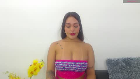 Snapshot of renatabrownn28 chatting on 12, 6, 2026 renatabrownn28 online show from 12, 6, 2026