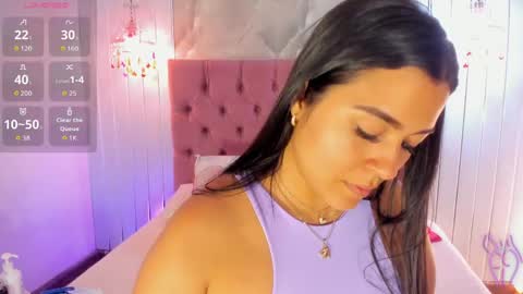 Snapshot of renatapeach chatting on 5, 6, 2026 RenataPeach online show from 5, 6, 2026