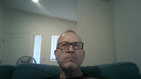 Snapshot of renewaz chatting on 8, 2, 2026 Renewaz online show from 8, 2, 2026