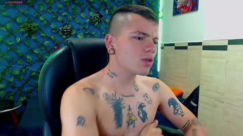 R E N E  online show from 15, 1, 2025