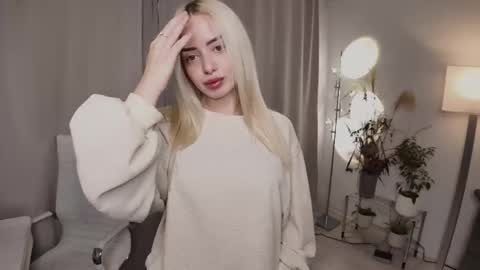 Laura online show from 20, 10, 2025