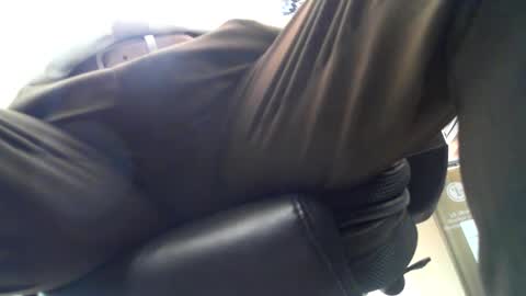 RespectfullyYours69 online show from 17, 2, 2025