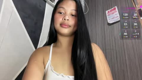 HAZEL online show from 6, 4, 2026