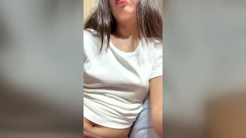 Snapshot of ressibebegirl22 chatting on 14, 6, 2026 ressibebegirl22 online show from 14, 6, 2026