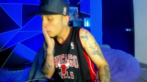 Rey online show from 8, 1, 2025