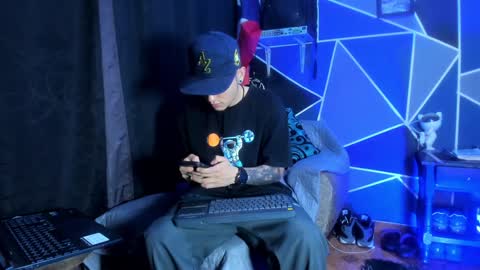 Rey online show from 10, 1, 2025