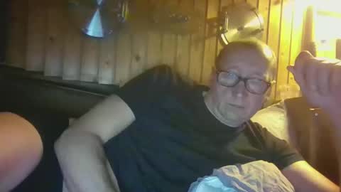 Joe online show from 12, 4, 2026