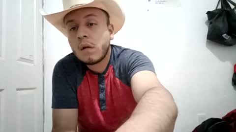 Snapshot of ricardogarcia21 chatting on 5, 1, 2025 ricardogarcia21 online show from 5, 1, 2025