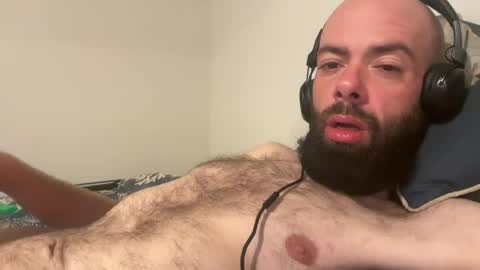 Snapshot of richardthomas19 chatting on 24, 7, 2026 richardthomas19 online show from 24, 7, 2026
