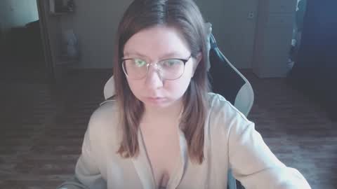 Emily online show from 25, 2, 2025