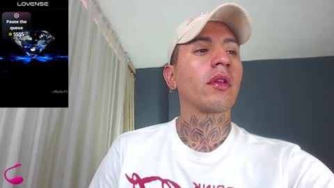 Snapshot of richi_grubby chatting on 28, 12, 2024 David online show from 28, 12, 2024