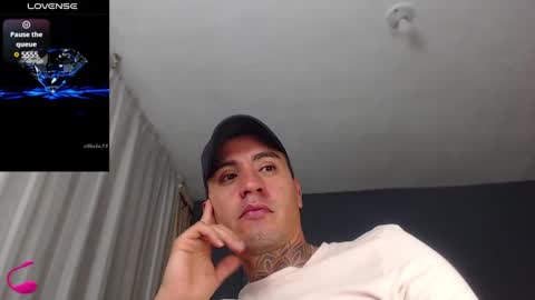 Snapshot of richi_grubby chatting on 31, 12, 2024 David online show from 31, 12, 2024