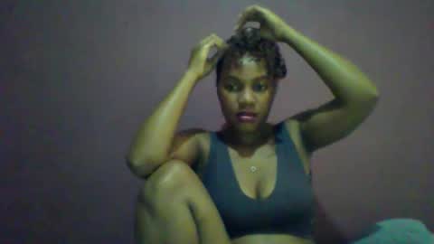 Snapshot of ricie001 chatting on 8, 5, 2026 ricie001 online show from 8, 5, 2026