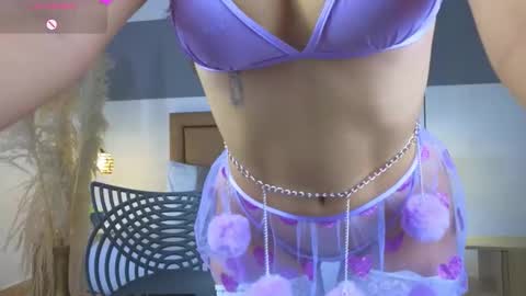 Snapshot of riley_sierra chatting on 8, 2, 2025 Riley Sierra online show from 8, 2, 2025