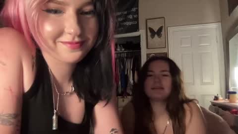 rileycooperrr online show from 28, 5, 2026