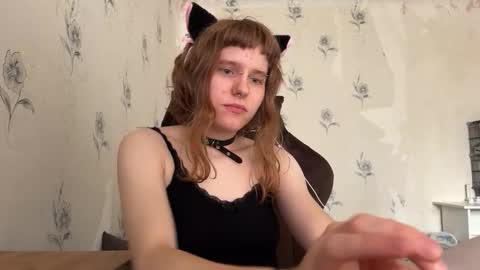 Snapshot of rinichka chatting on 12, 10, 2025 Sonya online show from 12, 10, 2025