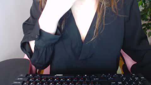 Ripe cherries online show from 20, 9, 2025