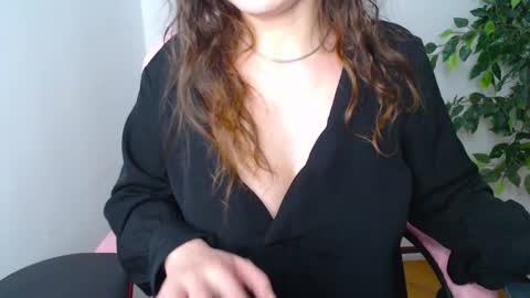 Ripe cherries online show from 23, 9, 2025