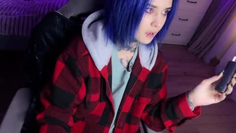   DianaBrite            fansl y online show from 15, 1, 2025