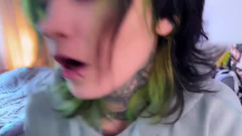   DianaBrite            fansl y online show from 6, 4, 2026