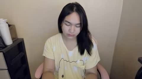 Snapshot of riri_bowa chatting on 27, 5, 2026 RIRI online show from 27, 5, 2026