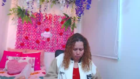 Risitos De Oro online show from 21, 9, 2025