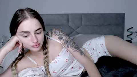 Snapshot of rita_orra chatting on 10, 9, 2025 Rita online show from 10, 9, 2025