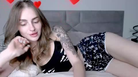 Snapshot of rita_orra chatting on 21, 9, 2025 Rita online show from 21, 9, 2025