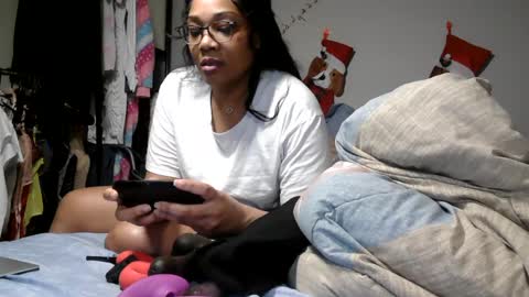 River Saint online show from 8, 2, 2025