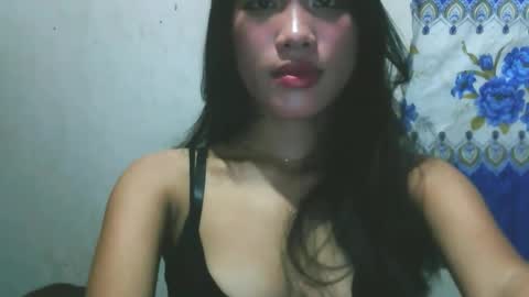 Snapshot of riyu77 chatting on 15, 12, 2025 riyu77 online show from 15, 12, 2025