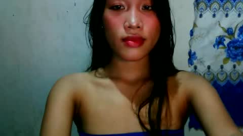 Snapshot of riyu77 chatting on 17, 12, 2025 riyu77 online show from 17, 12, 2025