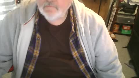 Snapshot of rndmronnie chatting on 10, 3, 2025 Ron Rodan online show from 10, 3, 2025