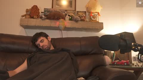 Ryan aka KeylimeRy online show from 12, 1, 2025