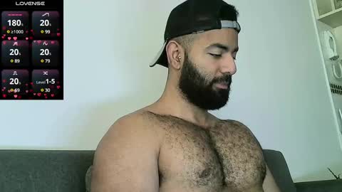 SebasRoa online show from 23, 1, 2025