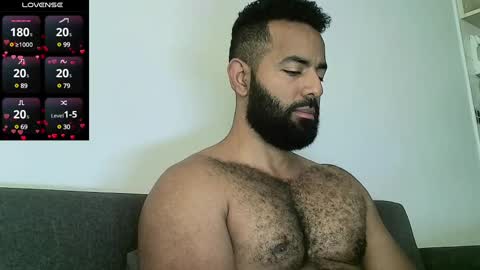 SebasRoa online show from 27, 1, 2025