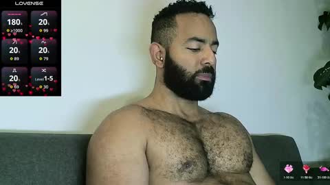 SebasRoa online show from 3, 11, 2025