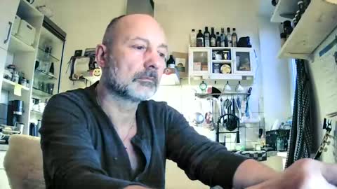 roadrunnerger online show from 18, 2, 2025