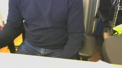 Snapshot of rob3616 chatting on 6, 3, 2025 rob3616 online show from 6, 3, 2025